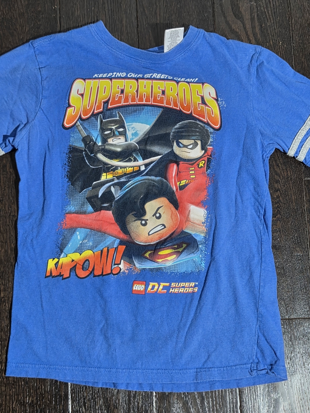 LEGO DC Super Heroes "Keeping Our Streets Clean!" Boys Athletic T-Shirt Size XL